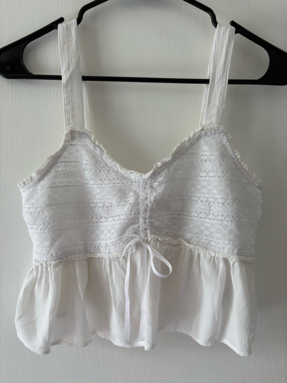 American Eagle White Lace Peplum Crop Top NWOT Size XS